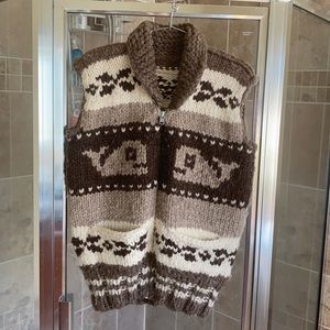 Cowichan sweater